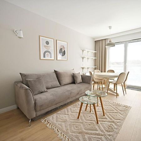 Beige 3City Apartment With Parking In Gdansk By Noclegi Renters Exteriér fotografie