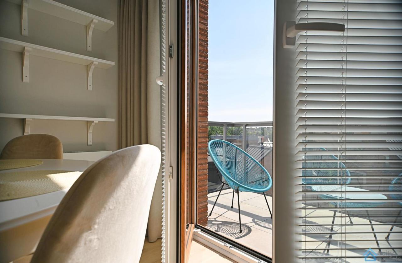 Beige 3City Apartment With Parking In Gdansk By Noclegi Renters Exteriér fotografie