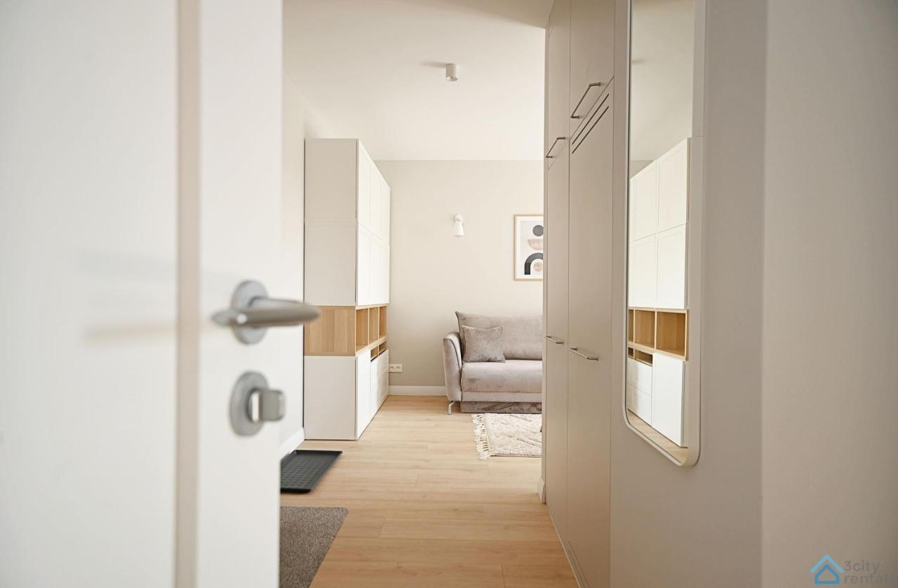 Beige 3City Apartment With Parking In Gdansk By Noclegi Renters Exteriér fotografie