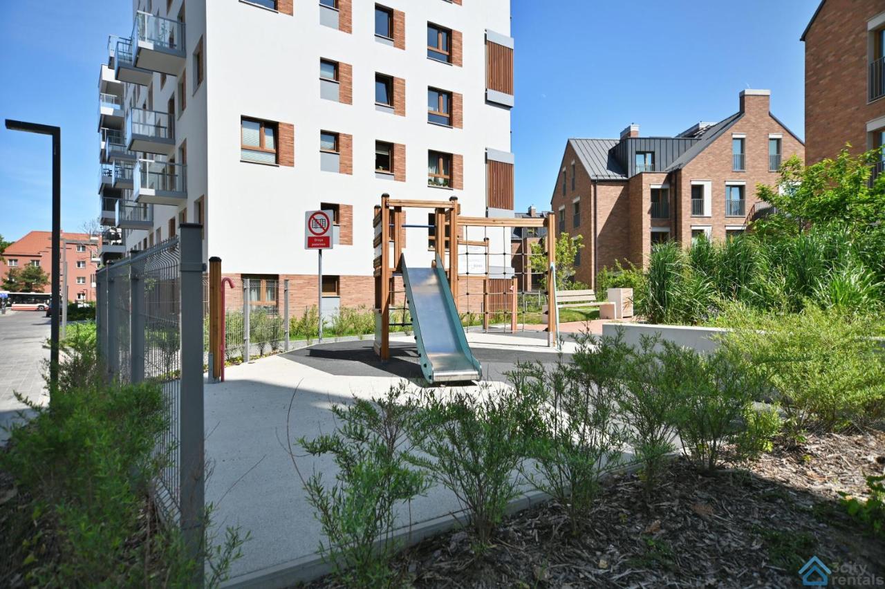 Beige 3City Apartment With Parking In Gdansk By Noclegi Renters Exteriér fotografie