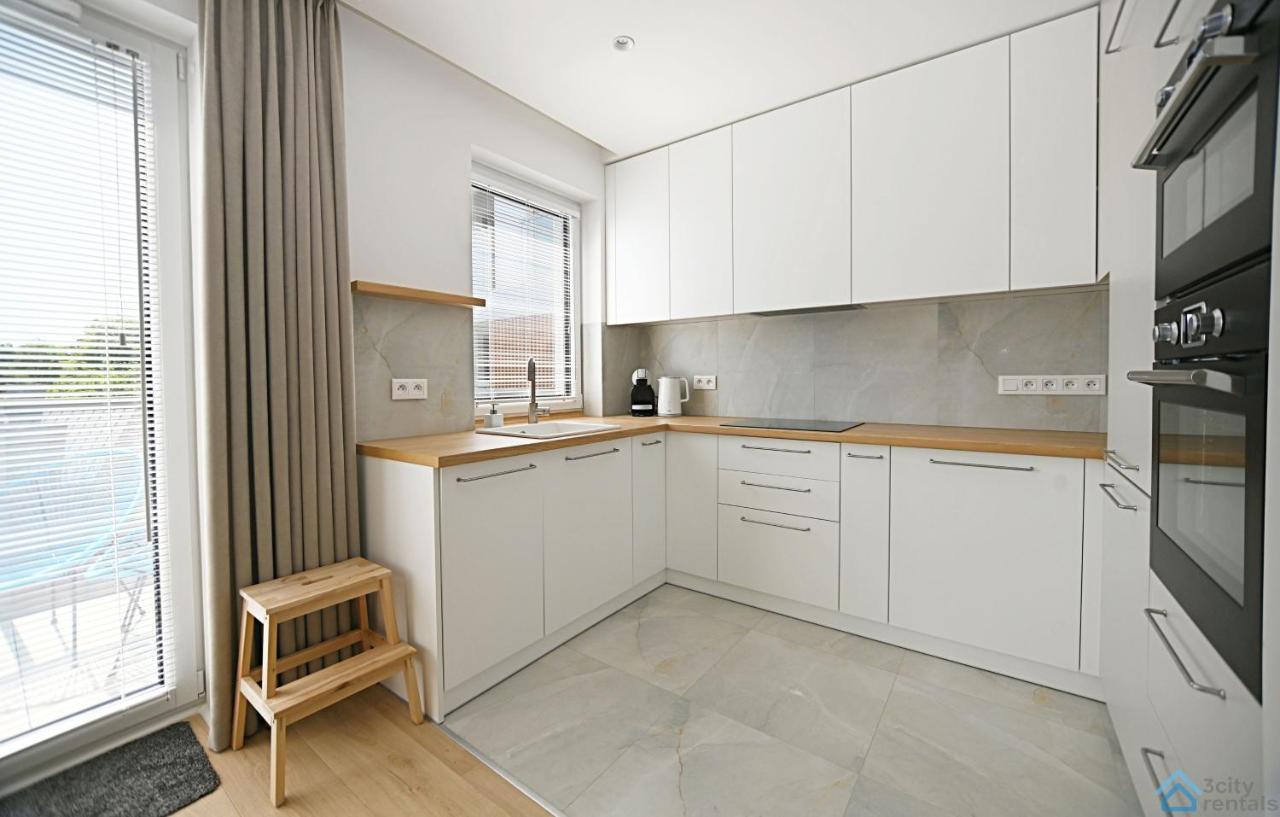 Beige 3City Apartment With Parking In Gdansk By Noclegi Renters Exteriér fotografie