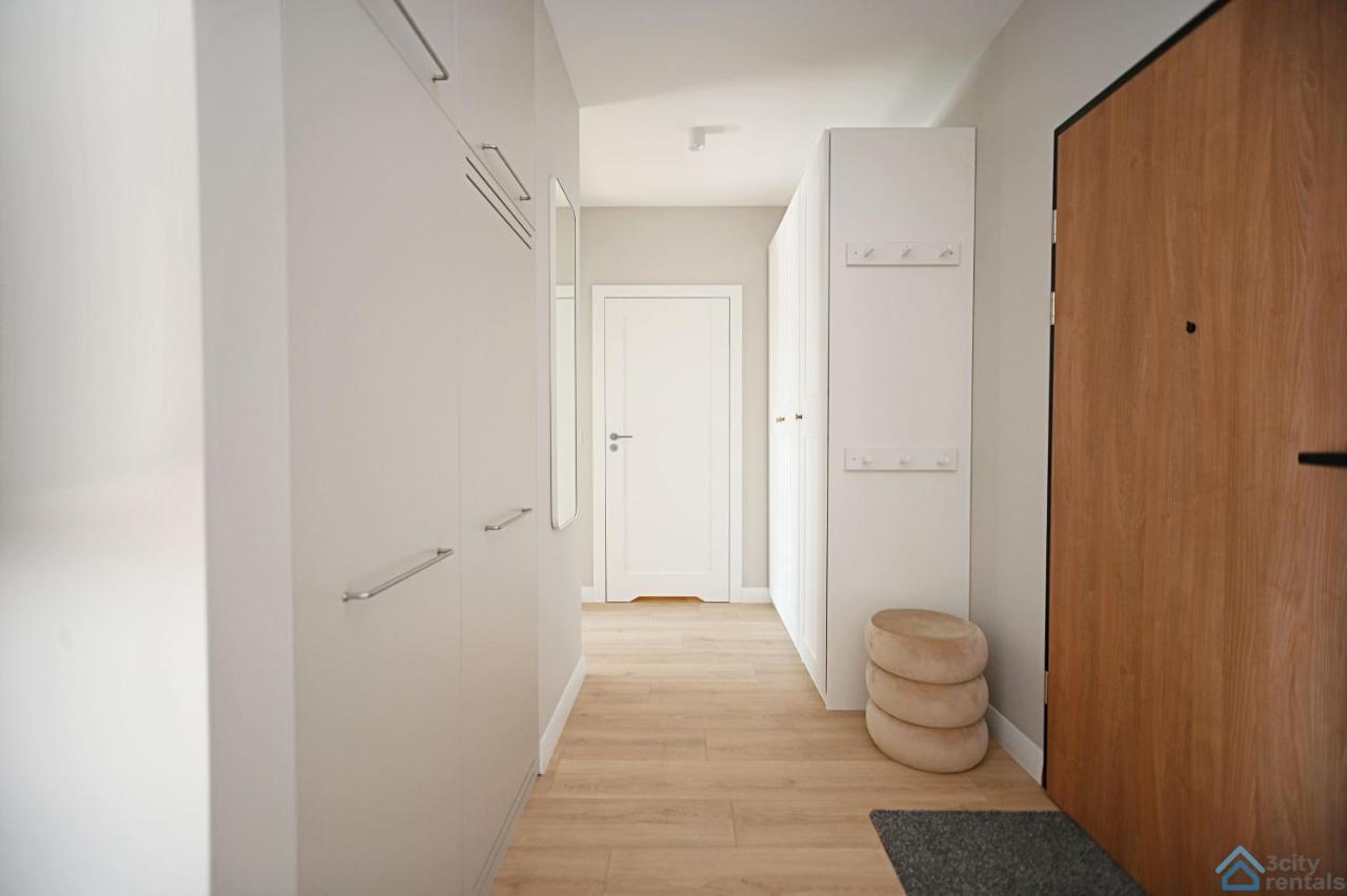 Beige 3City Apartment With Parking In Gdansk By Noclegi Renters Exteriér fotografie