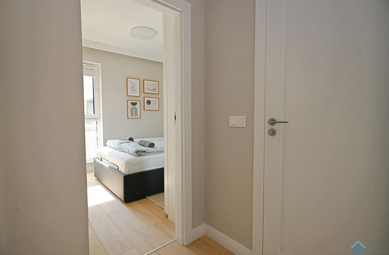 Beige 3City Apartment With Parking In Gdansk By Noclegi Renters Exteriér fotografie