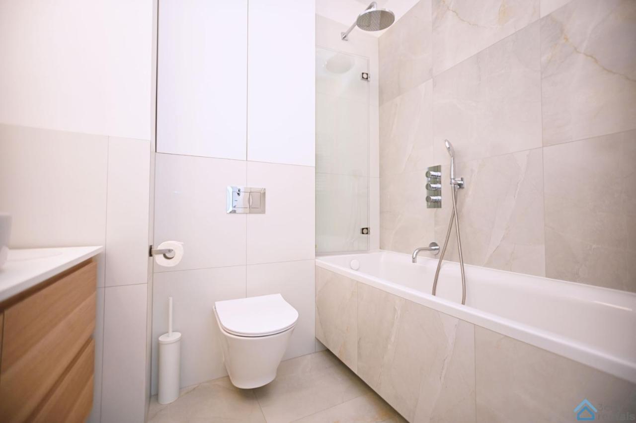 Beige 3City Apartment With Parking In Gdansk By Noclegi Renters Exteriér fotografie